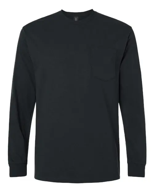 Gildan Unisex Ultra Cotton Long Sleeve Pocket T-Shirt in Black