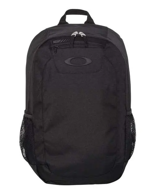 Oakley 20L Enduro Backpack in Blackout