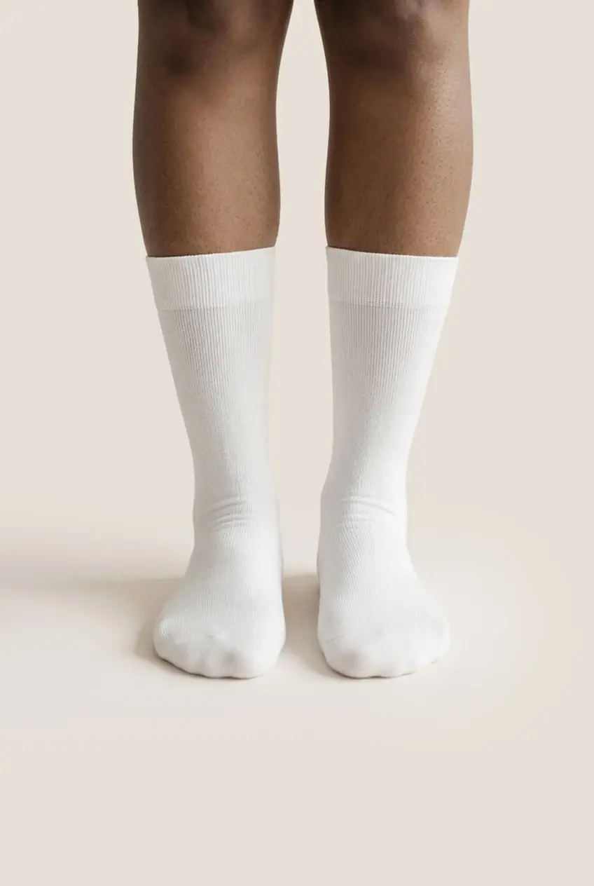 Jameo Casual Socks in Bright Red